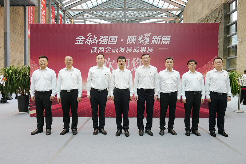 081728358812508390.png 成果展2.png